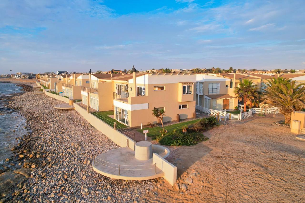 فيلا Waterfront Edge B5 سواكوبموند المظهر الخارجي الصورة